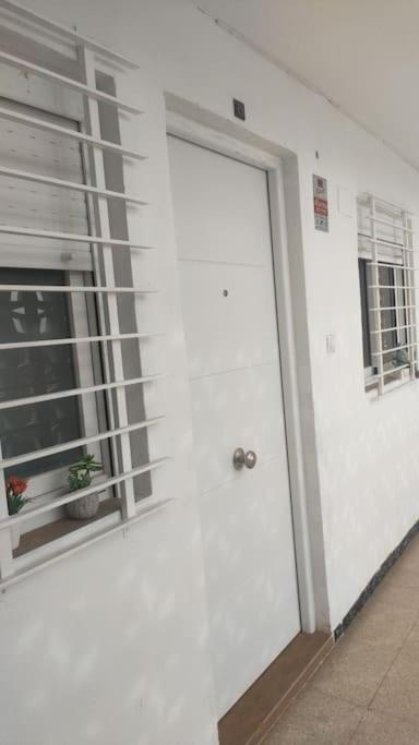 Apartmán Playa Puebla De Farnals Valencia Massalfassar Exteriér fotografie